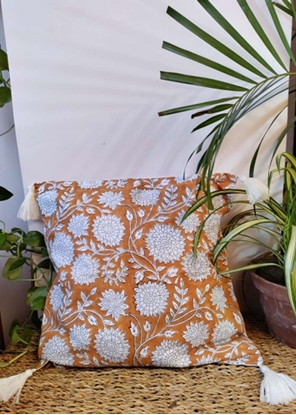 HomelyMess White Dahlias Block Print Cushion Cover