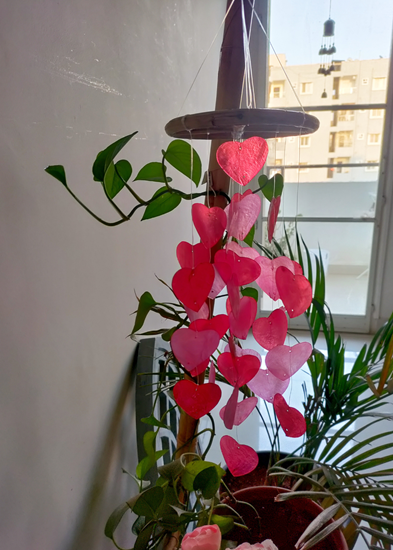 Homelymess All Hearts Seashell windchime